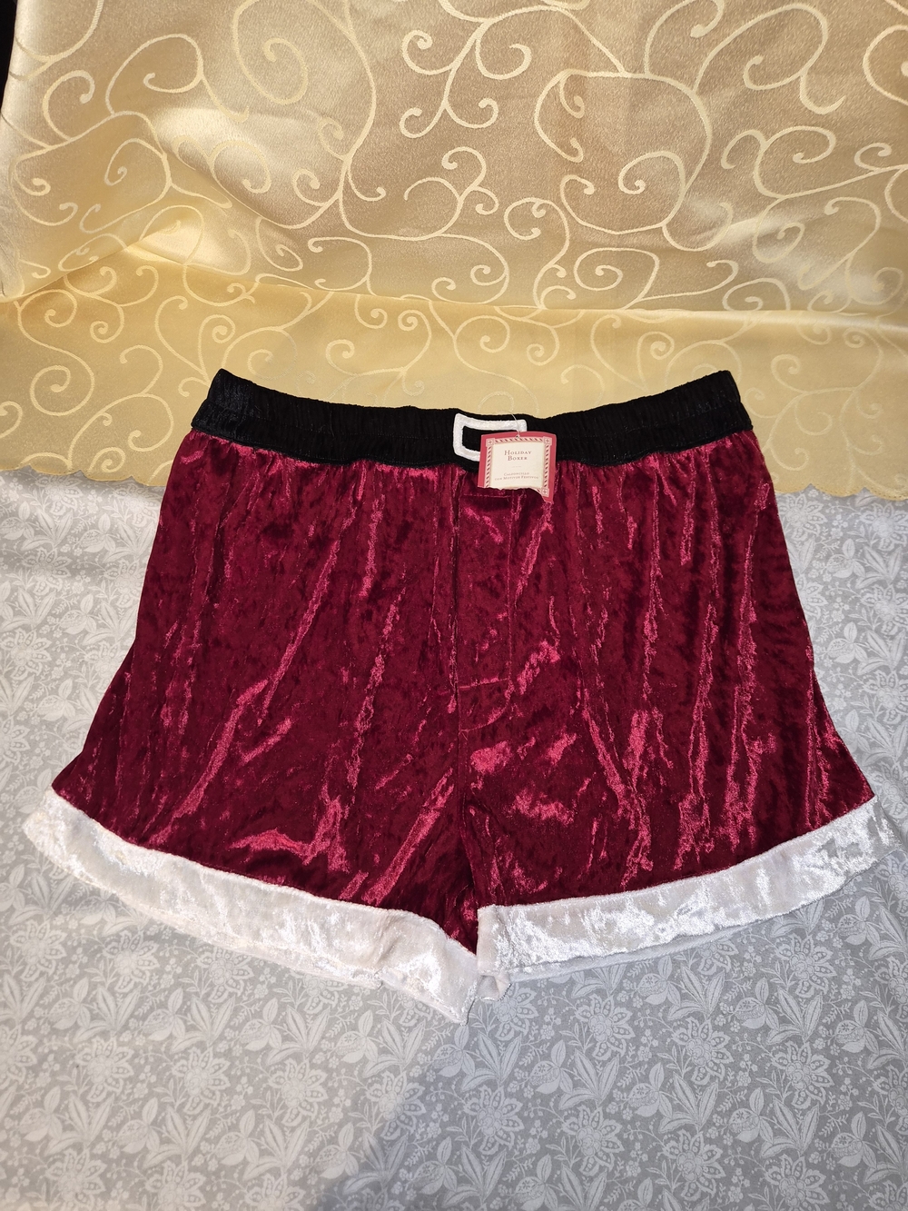 Velvet Lace-Trim Sleep Shorts in Burgundy